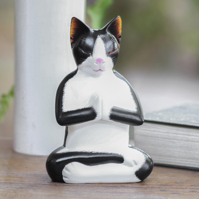 estatuilla de madera - Escultura de meditación de gatito de madera tallada a mano