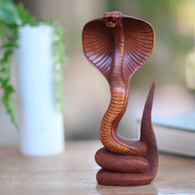 Escultura de madera - Escultura de cobra tallada a mano de Bali Artisan