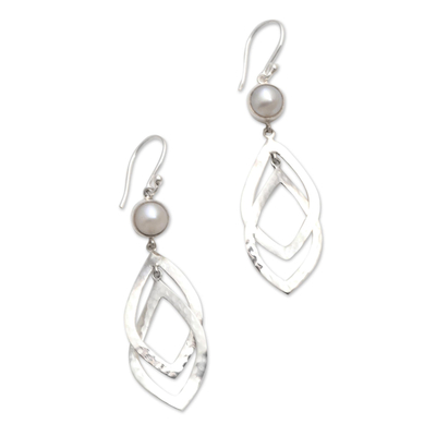 Cultured pearl dangle earrings, 'Java Elegance' - Hammered Silver and Cultured Pearl Dangle Earrings
