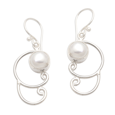 Cultured pearl dangle earrings, 'Single Balloon' - Sterling Silver Cultured Pearl Dangle Earrings