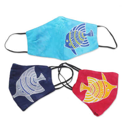 Rayon-Batik-Gesichtsmasken, (3er-Set) - 3 handgefertigte 2-lagige Gesichtsmasken aus Rayon-Batik-Fisch-Baumwolle