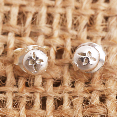 Sterling silver stud earrings, 'Dainty' - Round Sterling Silver Stud Earrings
