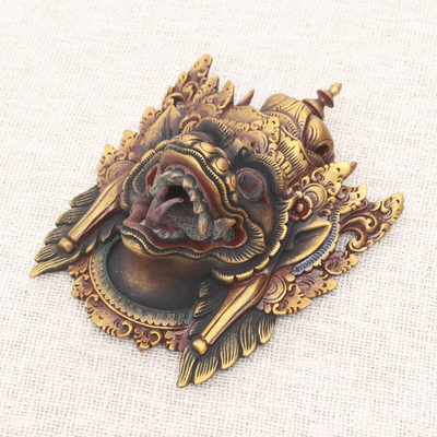 Máscara de madera - Máscara de madera de dragón balinés pintada a mano.