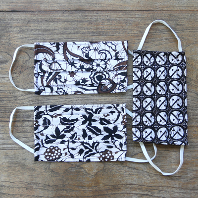 Baumwoll-Batik-Gesichtsmasken, (3er-Set) - 3 plissierte 2-lagige Gesichtsmasken aus schwarz-weißer Baumwolle mit Batikmuster
