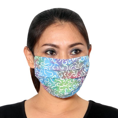 Rayon-Batik-Gesichtsmasken, „Joyous Song“ (3er-Set) – 3 balinesische plissierte 2-lagige Viskose-Batik-Masken mit elastischen Schlaufen