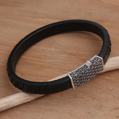 Geflochtenes Armband aus Sterlingsilber und Leder - Handgefertigtes geflochtenes Armband aus Sterlingsilber und Leder