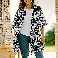 Hand-painted kimono jacket, 'Coral Sea in Black' - Hand Painted Black and White Silk Kimono Jacket
