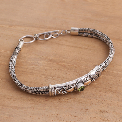 Gold-accented peridot pendant bracelet, 'Front to Back in Green' - Sterling Silver Naga Chain Bracelet with Peridot