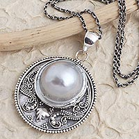 Cultured mabe pearl pendant necklace, 'Precious Find' - Hand Made Cultured Mabe Pearl Pendant Necklace