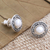 Aretes de perlas cultivadas - Pendientes botón de plata de ley con perlas cultivadas de agua dulce