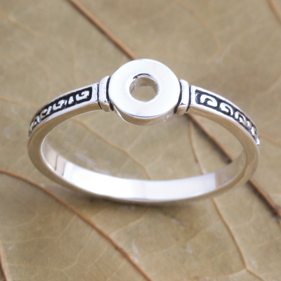 Sterling silver band ring, 'Circle of Bali' - Slim Sterling Silver Band Ring with Oxidized Detail