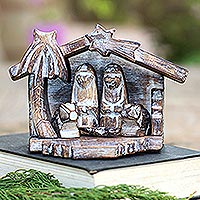 Wood nativity scene, 'Nativity in the Tropics' (6 pcs) - Rustic Hand Carved Nativity Scene (6 Pieces)