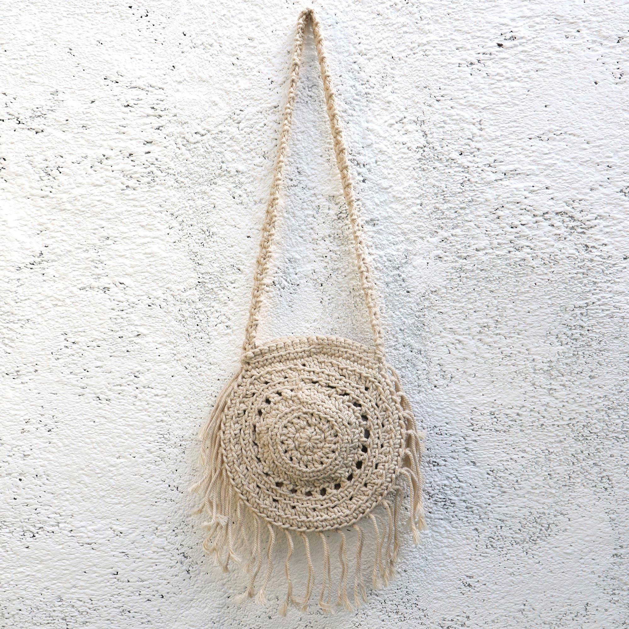 Macrame on sale round bag