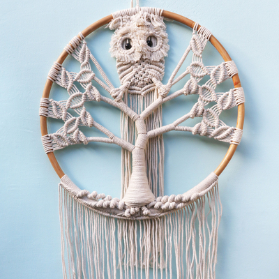 Makramee-Wandbehang aus Baumwolle, 'Owl Tree' - Baumwolle Makramee Eule im Baum Wandbehang