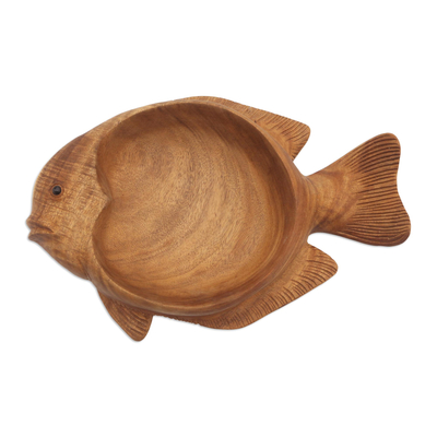 Sammelbehälter aus Holz - Kunsthandwerklich geschnitzter Fischfangkorb aus Holz