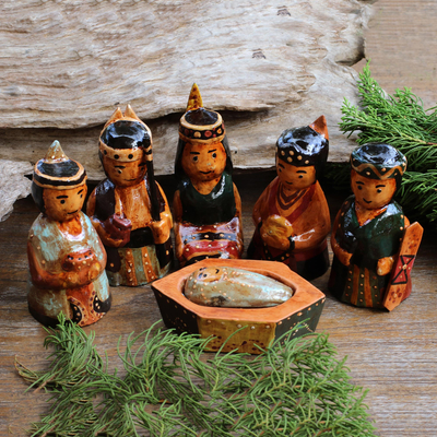 Wood nativity scene, Dayak Nativity (6 pieces)