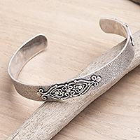 Sterling silver cuff bracelet, 'Fleeting Glance' - Hand Made Sterling Silver Cuff Bracelet from Bali