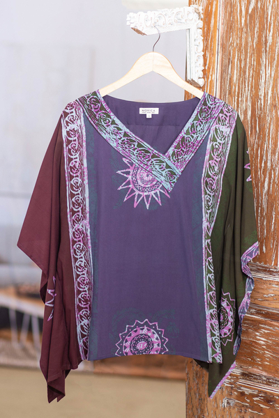 Blusa estilo caftán de rayón batik - Blusa floral de rayón batik hecha a mano de Bali