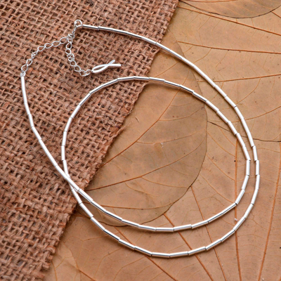 Halskette aus Sterlingsilber mit Perlen - Handgefertigte Perlenkette aus Sterlingsilber