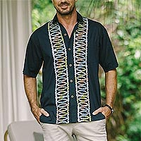 Camisa de hombre de algodón batik, 'Batik Boat' - Camisa batik de manga corta con botones hecha a mano artesanalmente para hombre