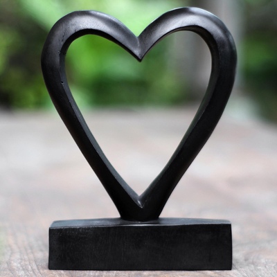 Escultura de madera - Escultura de madera en forma de corazón