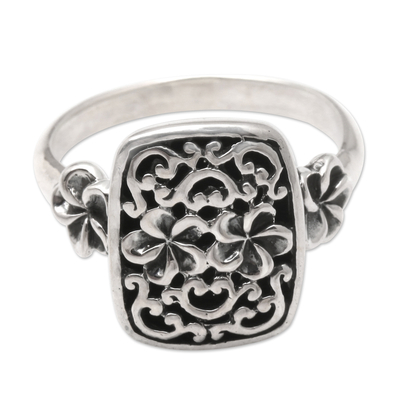 Sterling silver cocktail ring, 'Favorite Blossom' - Sterling Silver Floral-Motif Cocktail Ring