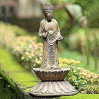 Escultura de madera, 'Buda trae protección' - Escultura de Buda de madera de hibisco tallada a mano