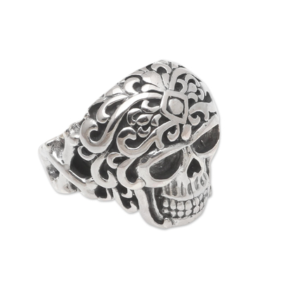 Men's sterling silver cocktail ring, 'Balinese Skull' - Men's Handcrafted Sterling Silver Cocktail Ring