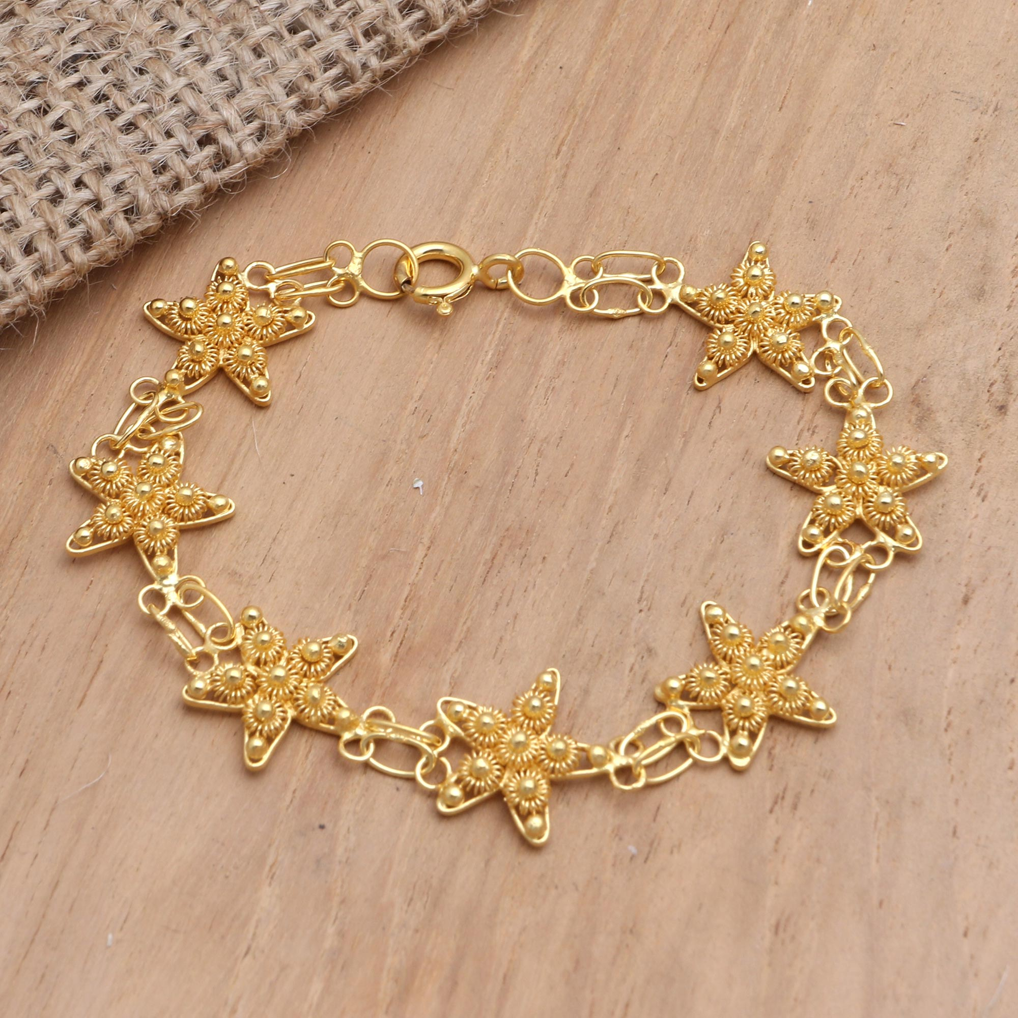 Gold-Plated Filigree Star-Motif Bracelet - Wish Upon