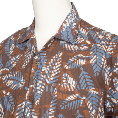 Baumwollhemd für Herren - Balinesisches braunes Baumwoll-Batikhemd für Herren mit kurzen Ärmeln