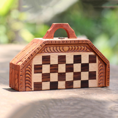 Artisan Crafted Crocodile Wood Chess Set - Mind Games