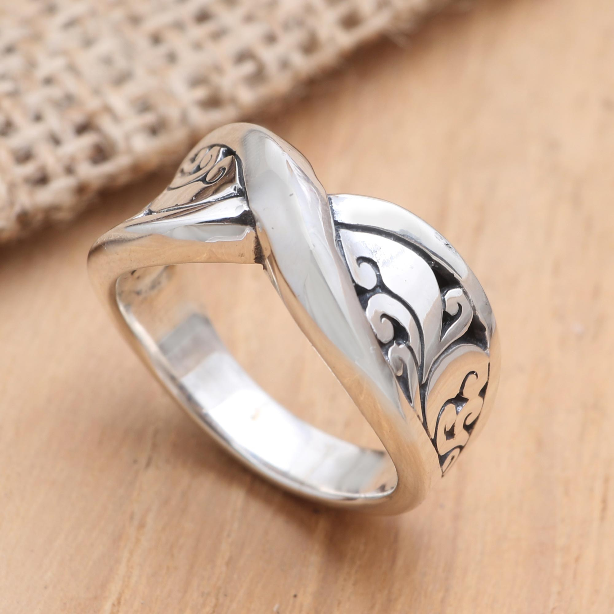 Infinite Connection Engraved Ring for Men in Silver - Ring with Hidden Message