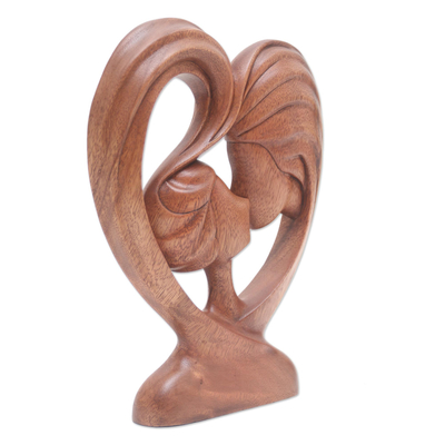 estatuilla de madera - Escultura de madera de suar romántica tallada a mano.