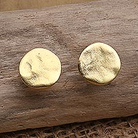 Gold-plated stud earrings, Kerupuk