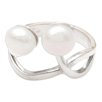 Cultured pearl cocktail ring, 'Eye See You' - Cultured Pearl and Sterling Silver Cocktail Ring