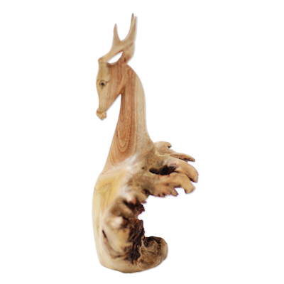 Estatuilla de madera, 'Menjangan' - Estatuilla de ciervo de madera de Benalu tallada a mano