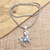 Halskette mit Anhänger aus Granat und Mabe-Zuchtperlen - Halskette mit Anhänger aus kultivierten Mabe-Perlen und Granat