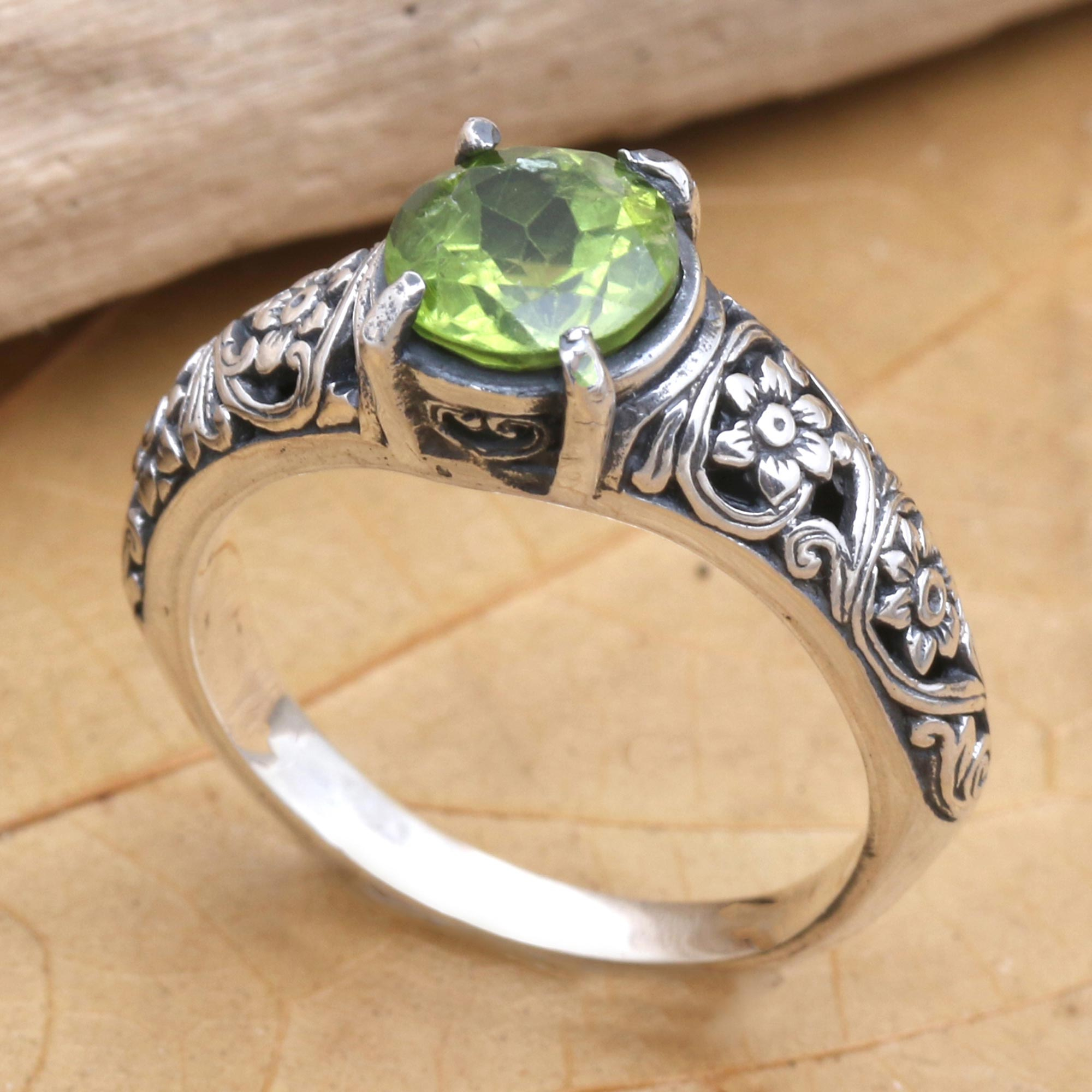 Peridot and Sterling Silver Solitaire Ring - Balinese Beach in