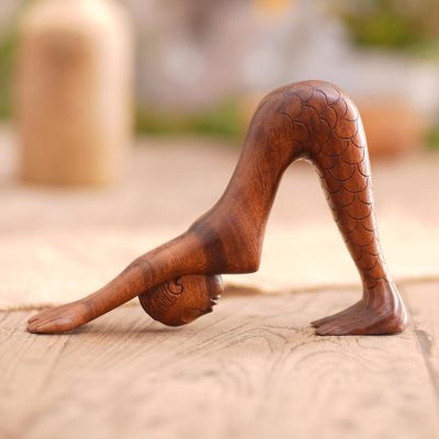 Wood statuette, 'Parvatasana' - Hand Carved Suar Wood Yoga Statuette