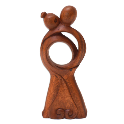 estatuilla de madera - Estatuilla de madera de suar romántica hecha a mano