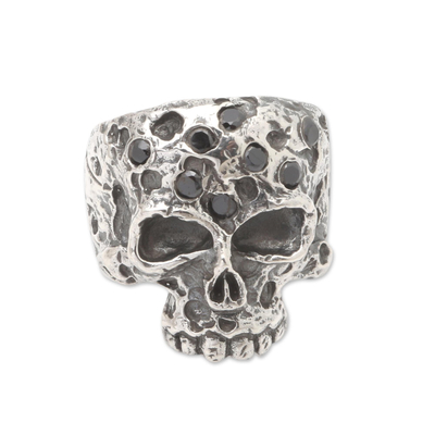 Men's sterling silver cocktail ring, 'Terunyan Skull' - Men's Handcrafted Sterling Silver Skull Ring