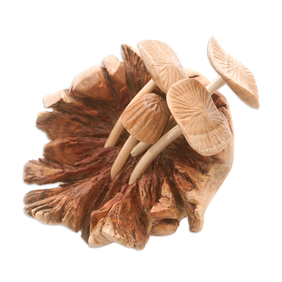 estatuilla de madera - Estatuilla de hongos balineses tallada a mano