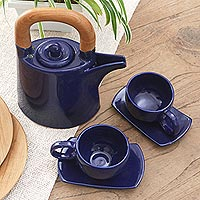 Juego de té de cerámica con detalles en madera de teca para dos, (5 piezas) - Juego de té para dos de cerámica azul y madera de teca (5 piezas)