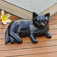 Wood statuette, 'Feline Friend in Black'