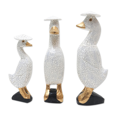 Albesia wood sculptures, 'Hatted Ducks' (set of 3) - Handmade Albesia Wood Duck Statuettes (Set of 3)