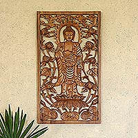 Reliefplatte aus Holz, „Buddhas Schutz“ – handgeschnitzte Reliefplatte mit Buddha-Motiv