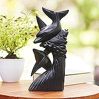 Escultura en madera, 'Delfines en el Arrecife' - Escultura de Delfines en Madera de Suar Negra