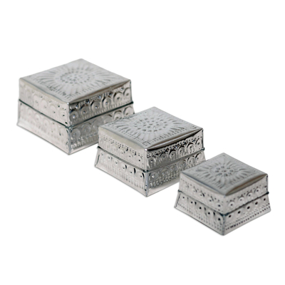 Dekorative Aluminiumschachteln, 'Schimmernde Pyramide' (3er-Set) - Handgefertigte dekorative Aluminium-Boxen (3er-Set)