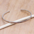 Manschettenarmband aus Sterlingsilber - Manschettenarmband aus Sterlingsilber mit gehämmerter Oberfläche