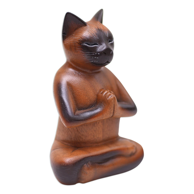Escultura de madera - Figura de madera marrón Raintree de un gato en posición de loto